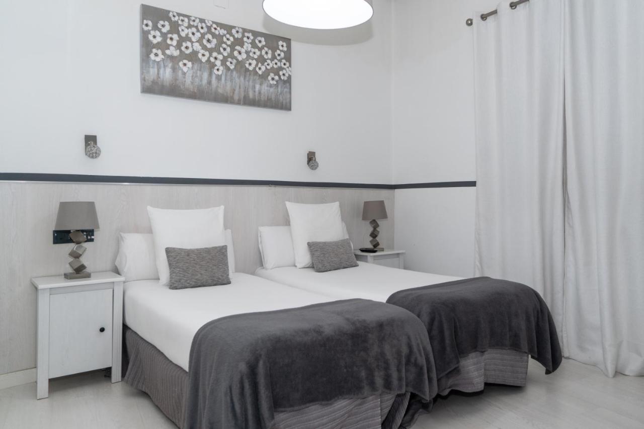 Twin Room,974916448:JPEG